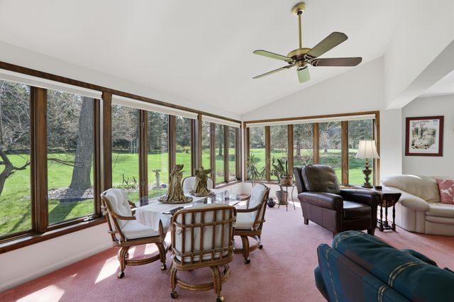 612 Dunross Drive, Milford Charter Twp, MI 48381