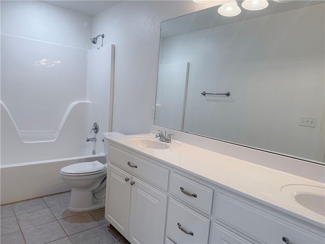 340 Brandons Loop, Springdale, AR 72762