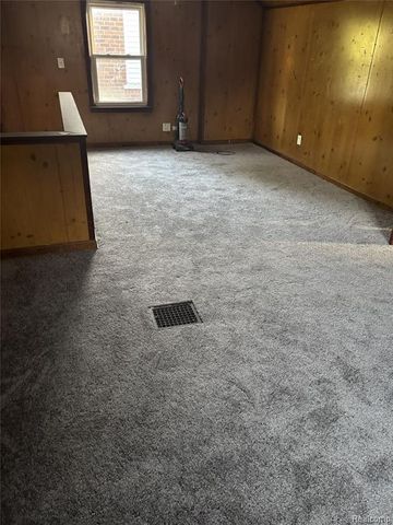 12124 Asbury Park, Detroit, MI 48227