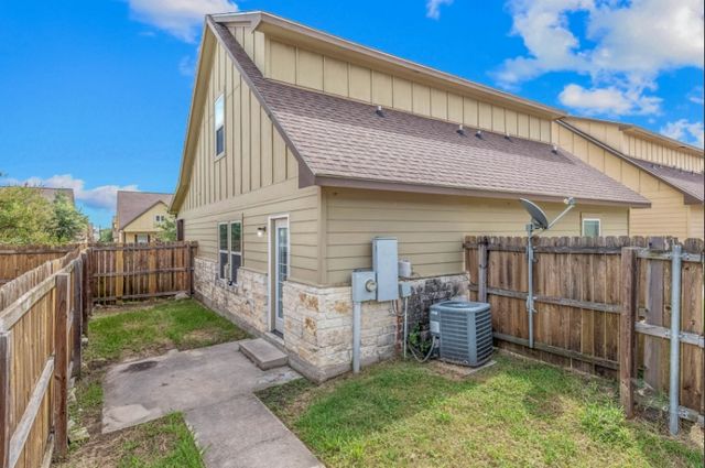 3352 Keefer Loop, College Station, TX 77845