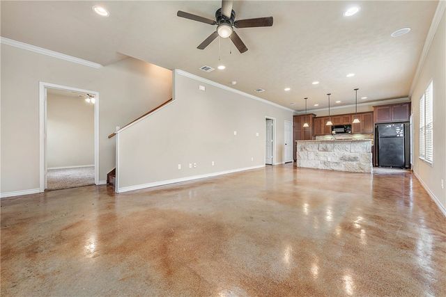 3352 Keefer Loop, College Station, TX 77845