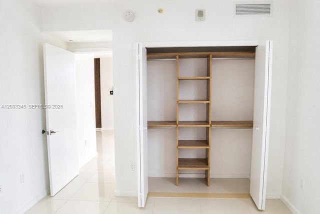 5300 Paseo Boulevard 1701, Doral, FL 33166