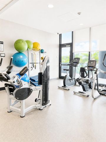 5300 Paseo Boulevard 1701, Doral, FL 33166