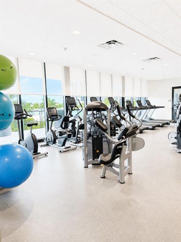 5300 Paseo Boulevard 1701, Doral, FL 33166