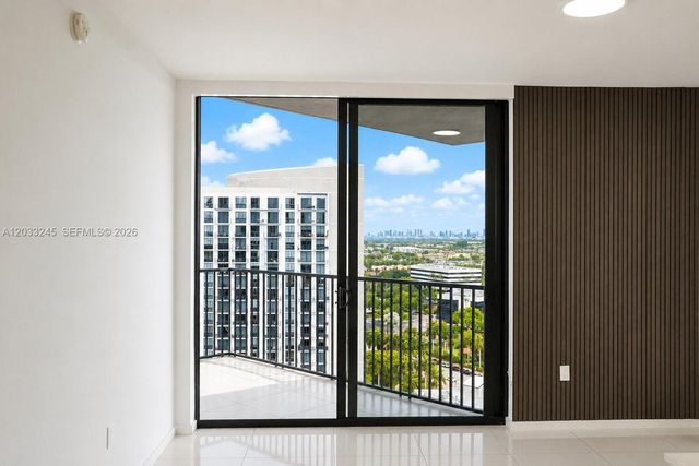 5300 Paseo Boulevard 1701, Doral, FL 33166
