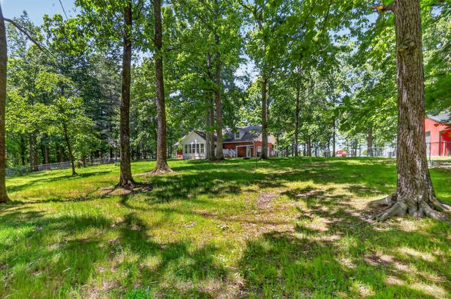 2502 Dobbins Pike, Portland, TN 37148