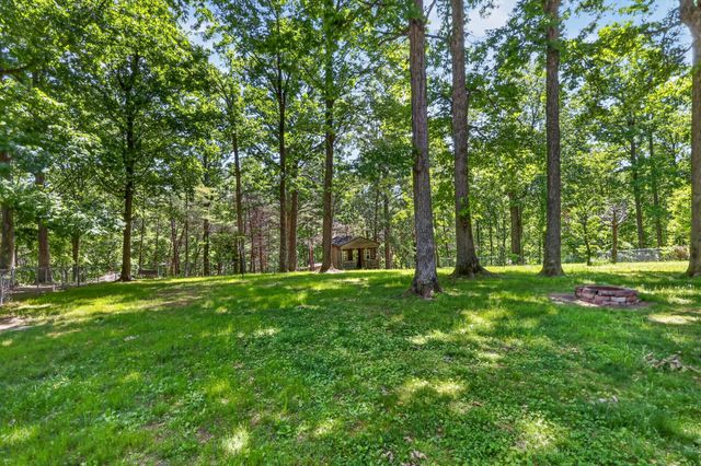 2502 Dobbins Pike, Portland, TN 37148