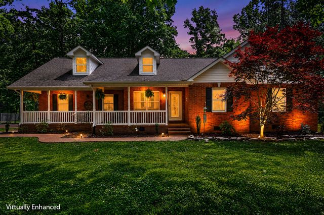 2502 Dobbins Pike, Portland, TN 37148