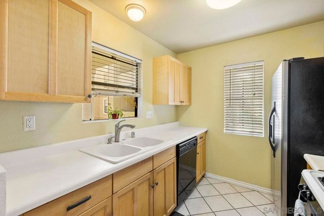 10379 Azuaga St 139, San Diego, CA 92129