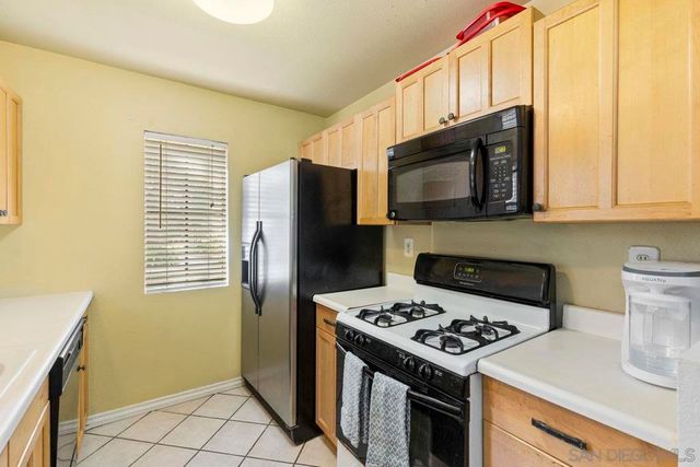 10379 Azuaga St 139, San Diego, CA 92129