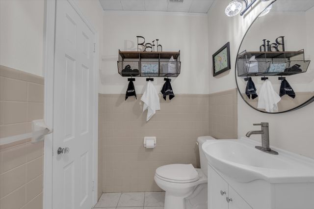1002 W 3rd Street, Clifton, TX 76634