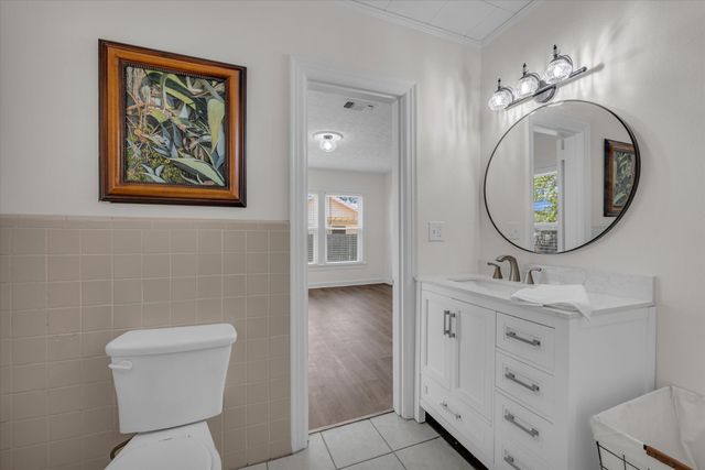 1002 W 3rd Street, Clifton, TX 76634