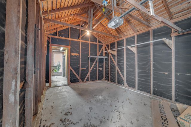 1002 W 3rd Street, Clifton, TX 76634