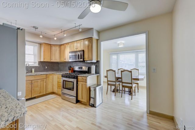2612 N Wilson Avenue, Royal Oak, MI 48073