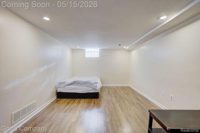 2612 N Wilson Avenue, Royal Oak, MI 48073