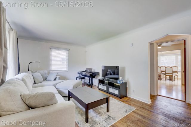 2612 N Wilson Avenue, Royal Oak, MI 48073