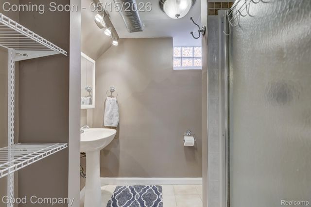 2612 N Wilson Avenue, Royal Oak, MI 48073