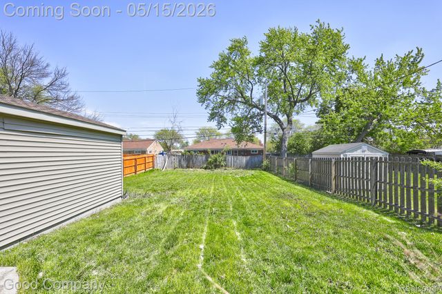 2612 N Wilson Avenue, Royal Oak, MI 48073