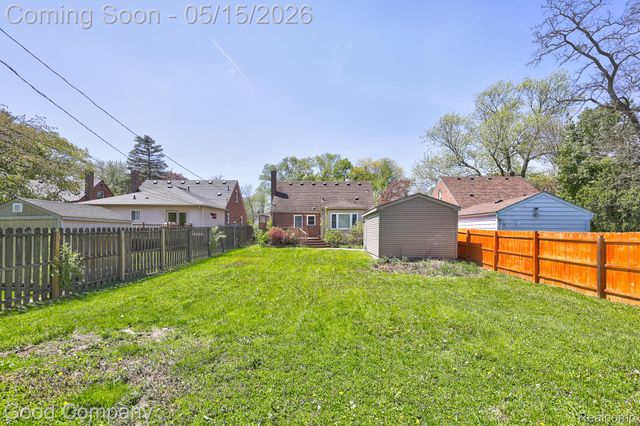 2612 N Wilson Avenue, Royal Oak, MI 48073