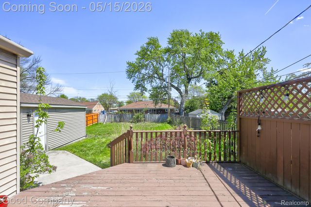 2612 N Wilson Avenue, Royal Oak, MI 48073