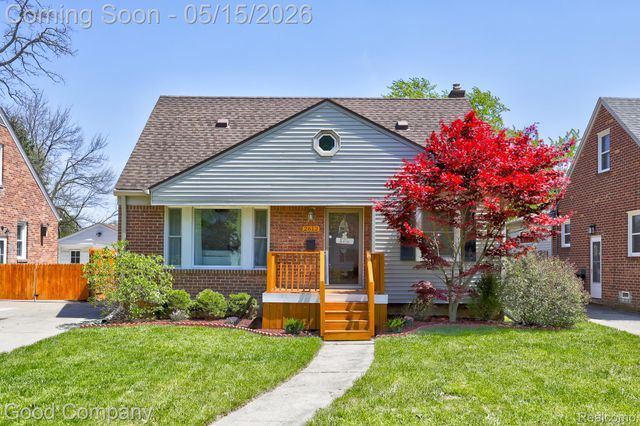2612 N Wilson Avenue, Royal Oak, MI 48073