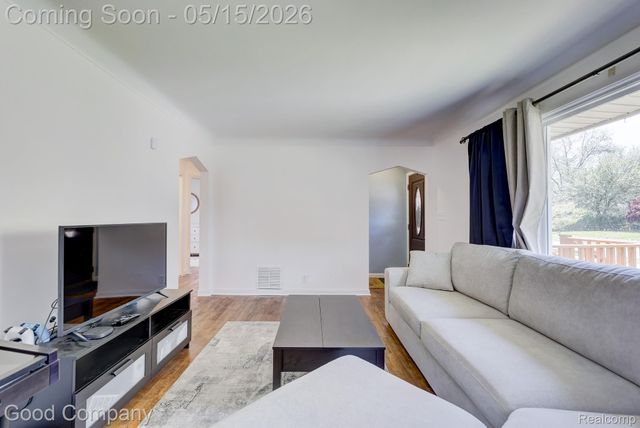 2612 N Wilson Avenue, Royal Oak, MI 48073