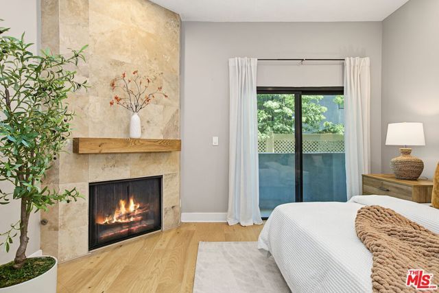 839 Larrabee Street 2, West Hollywood, CA 90069