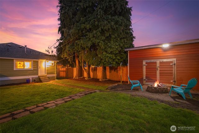 2410 Pine Street, Everett, WA 98201