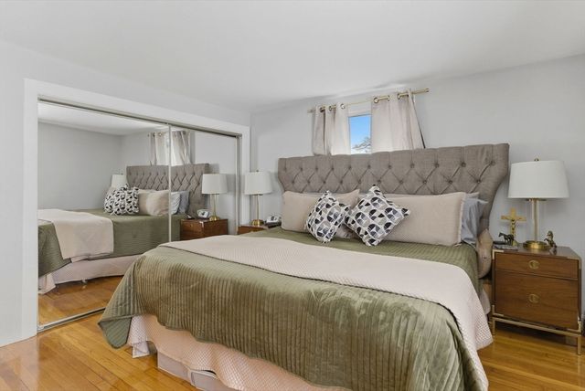 505 Lowell Street, Lynnfield, MA 01940