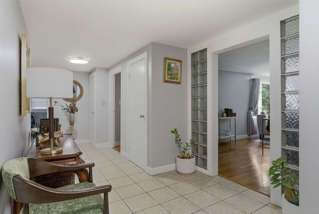 505 Lowell Street, Lynnfield, MA 01940
