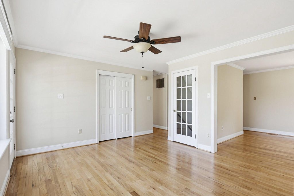 Image 27 of property listing at 308 AVALON LN, Westminster, MD 21158