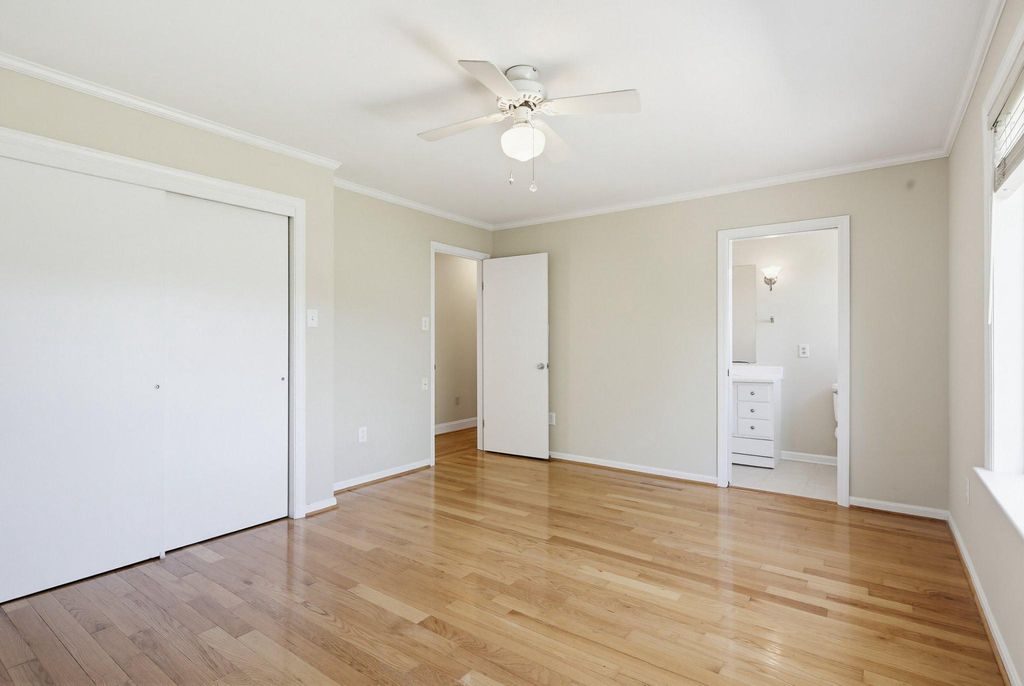Image 32 of property listing at 308 AVALON LN, Westminster, MD 21158