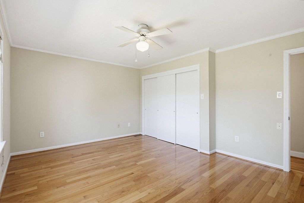 Image 33 of property listing at 308 AVALON LN, Westminster, MD 21158