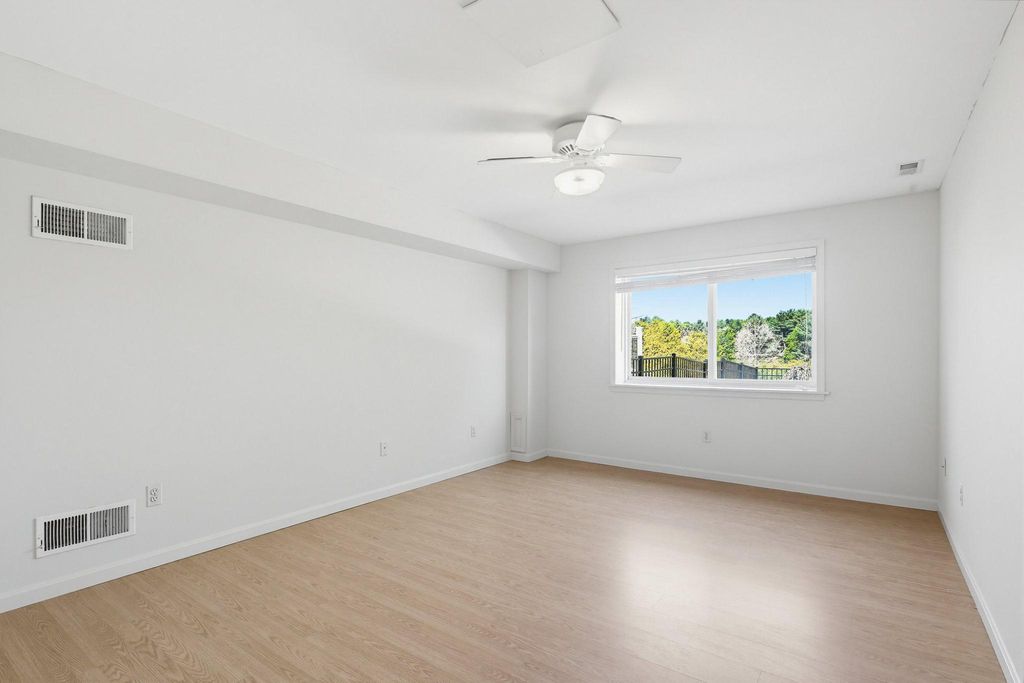 Image 47 of property listing at 308 AVALON LN, Westminster, MD 21158