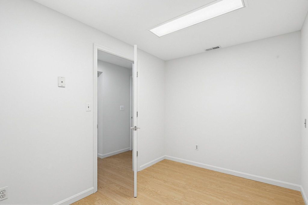 Image 48 of property listing at 308 AVALON LN, Westminster, MD 21158