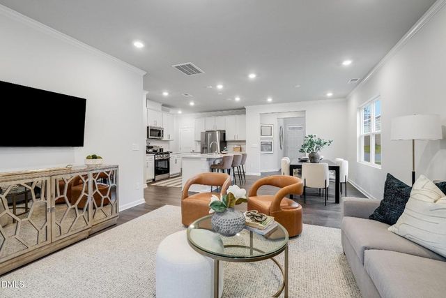 200 Fishing Pier Way, Lillington, NC 27546