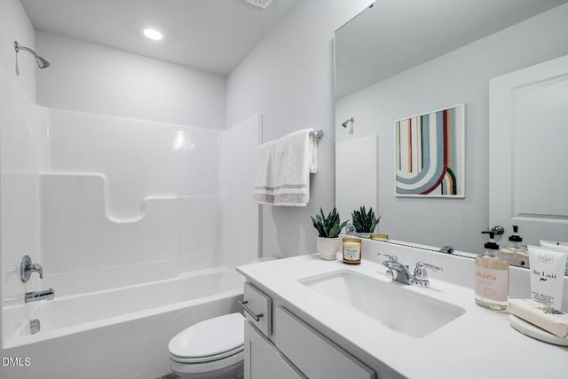 200 Fishing Pier Way, Lillington, NC 27546