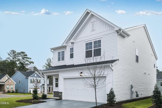 200 Fishing Pier Way, Lillington, NC 27546