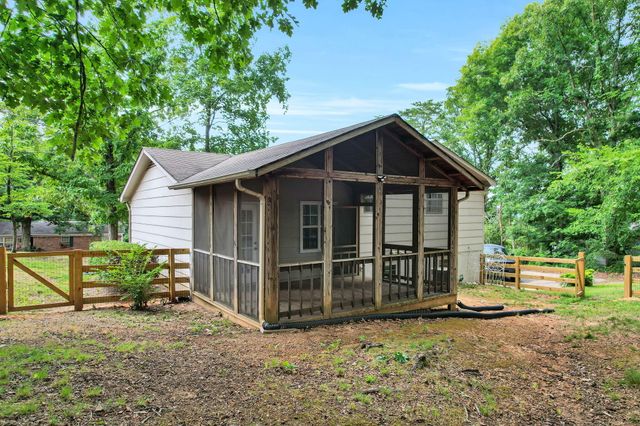 1919 Rolling Brook Drive NE, Cleveland, TN 37323