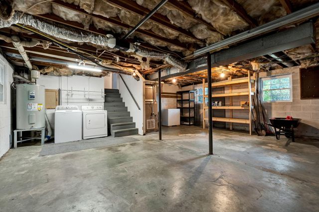 1919 Rolling Brook Drive NE, Cleveland, TN 37323
