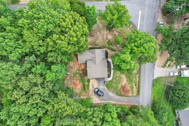 1919 Rolling Brook Drive NE, Cleveland, TN 37323