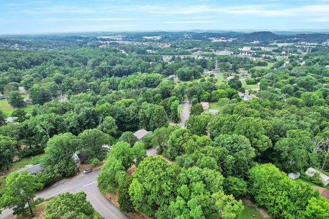 1919 Rolling Brook Drive NE, Cleveland, TN 37323