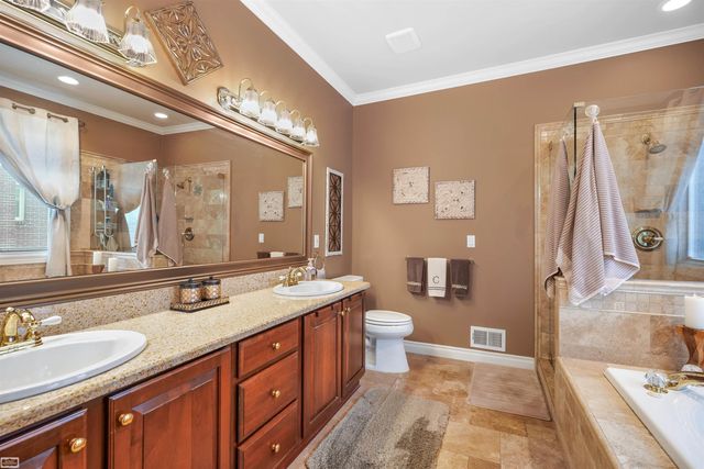 20316 Huron Dr. Drive, Clinton Twp, MI 48038