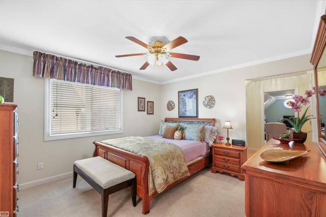20316 Huron Dr. Drive, Clinton Twp, MI 48038