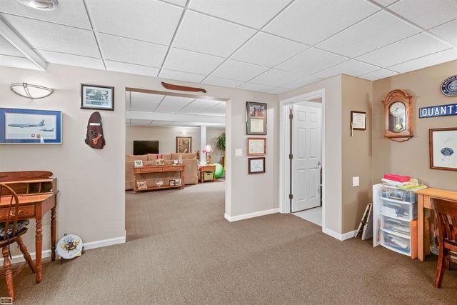 20316 Huron Dr. Drive, Clinton Twp, MI 48038