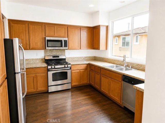 1507 Mission, Los Angeles, CA 90047