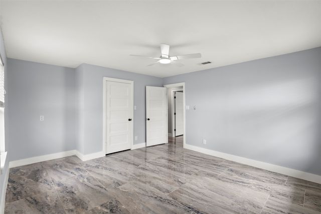 6754 Raymond, Kaufman, TX 75142