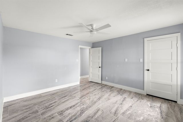 6754 Raymond, Kaufman, TX 75142