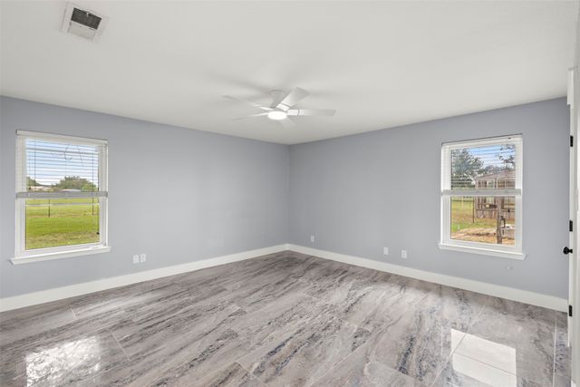 6754 Raymond, Kaufman, TX 75142