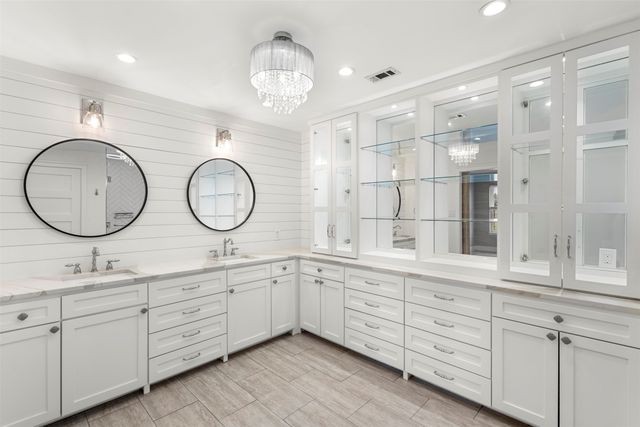 6754 Raymond, Kaufman, TX 75142